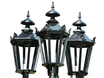 Lantaarnpaal Driekroon met Kronen - 300 cm - Alu